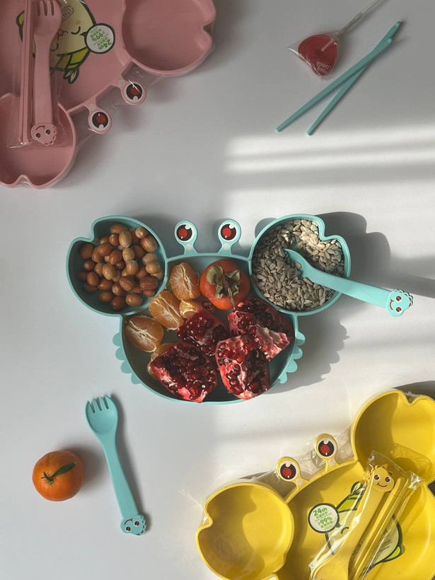 سرویس غذا خوری کودک 4 پارچه مدل خرچنگ