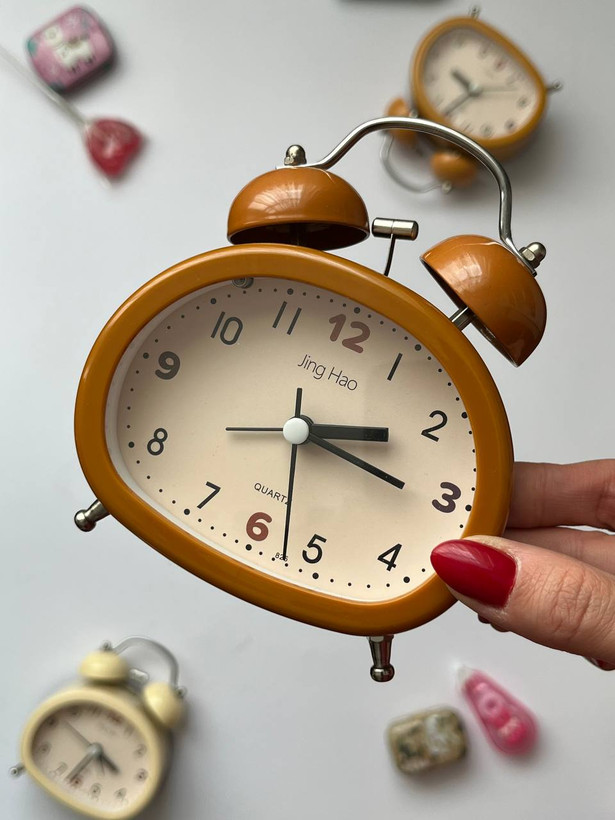 ساعت رومیزی عقربه ای زنگ دار