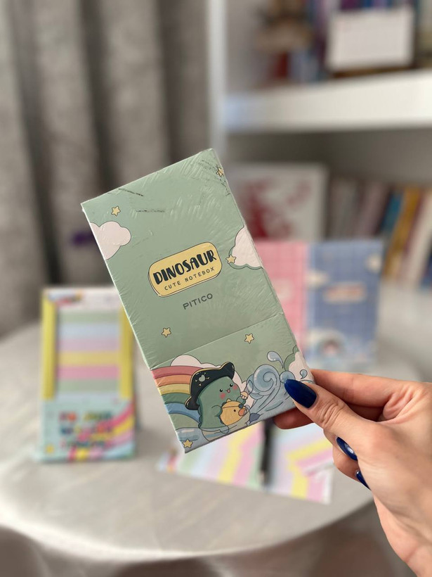 یادداشت رومیزی پایهدار پیتیکو | Pretty Notebook فانتزی با پایه مقوایی